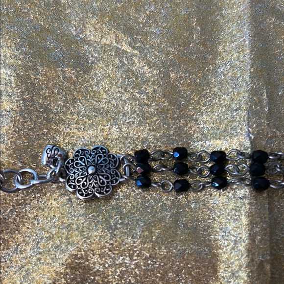 Sterling silver bracelet with silver designs each decorated with black beads. - Picture 4 of 6